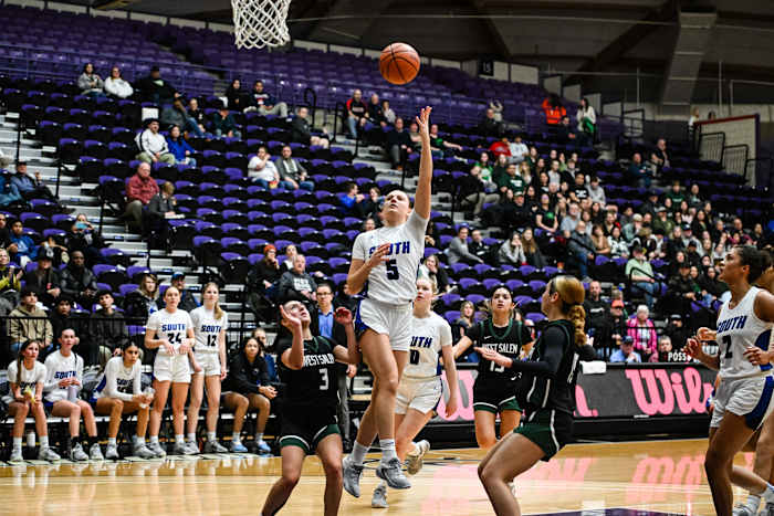 South Medford West Salem 6A Oregon girls basketball quarterfinal Naji Saker -51